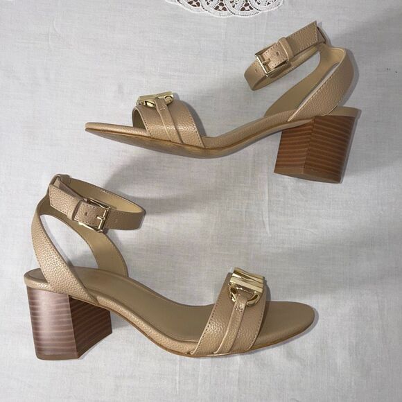 Michael Kors Women’s Nude Pebbled Leather Block Heel Sandals Gold MK Accent 3” H - Picture 9 of 12